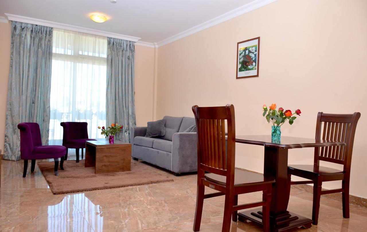 Melodie Hotel Addis Abeba Esterno foto