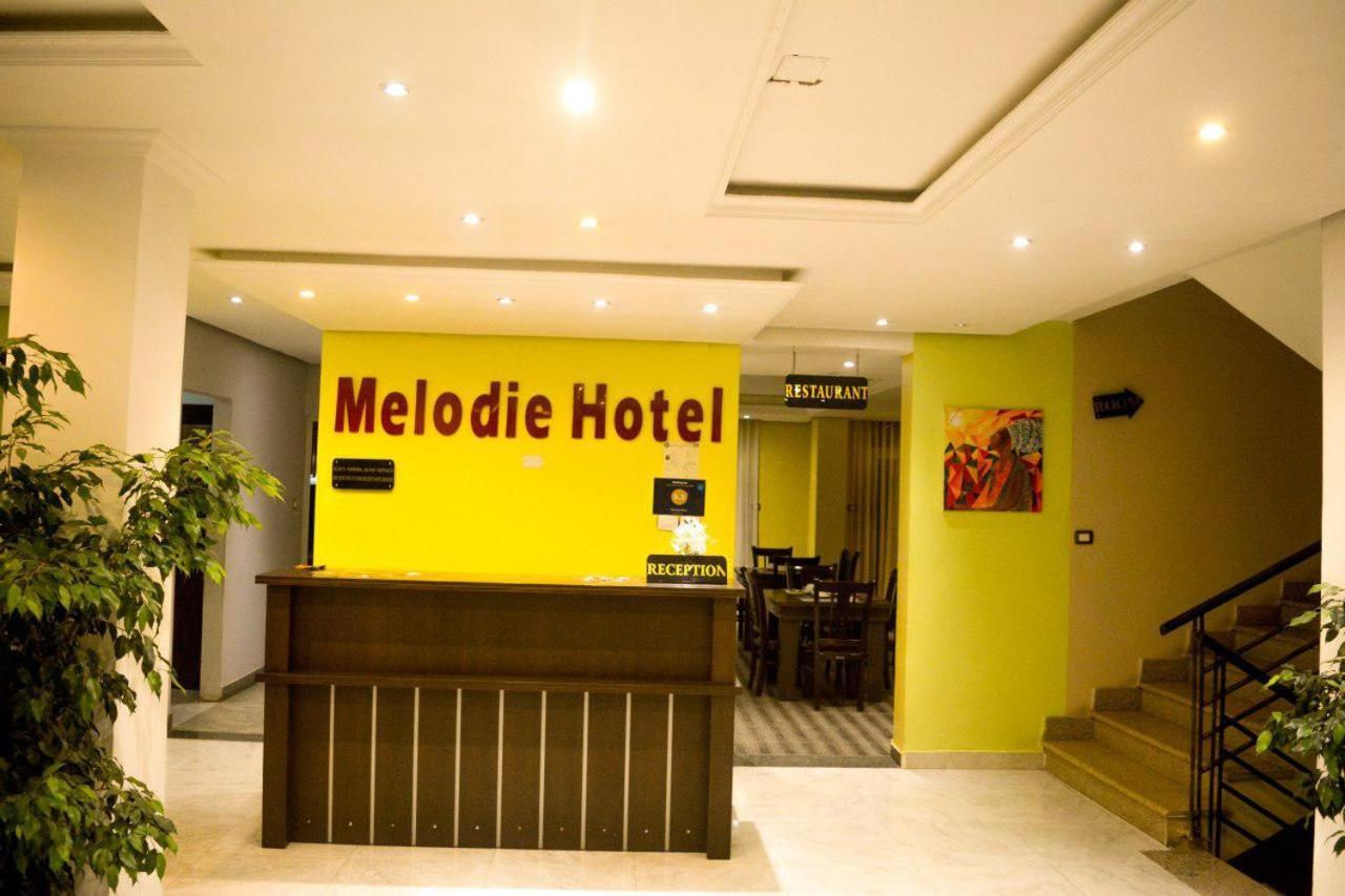 Melodie Hotel Addis Abeba Esterno foto