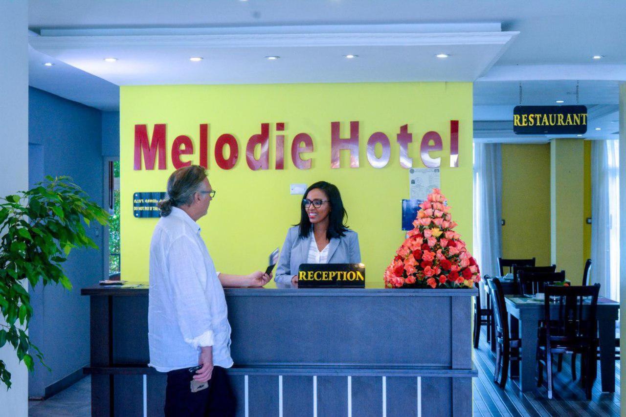 Melodie Hotel Addis Abeba Esterno foto