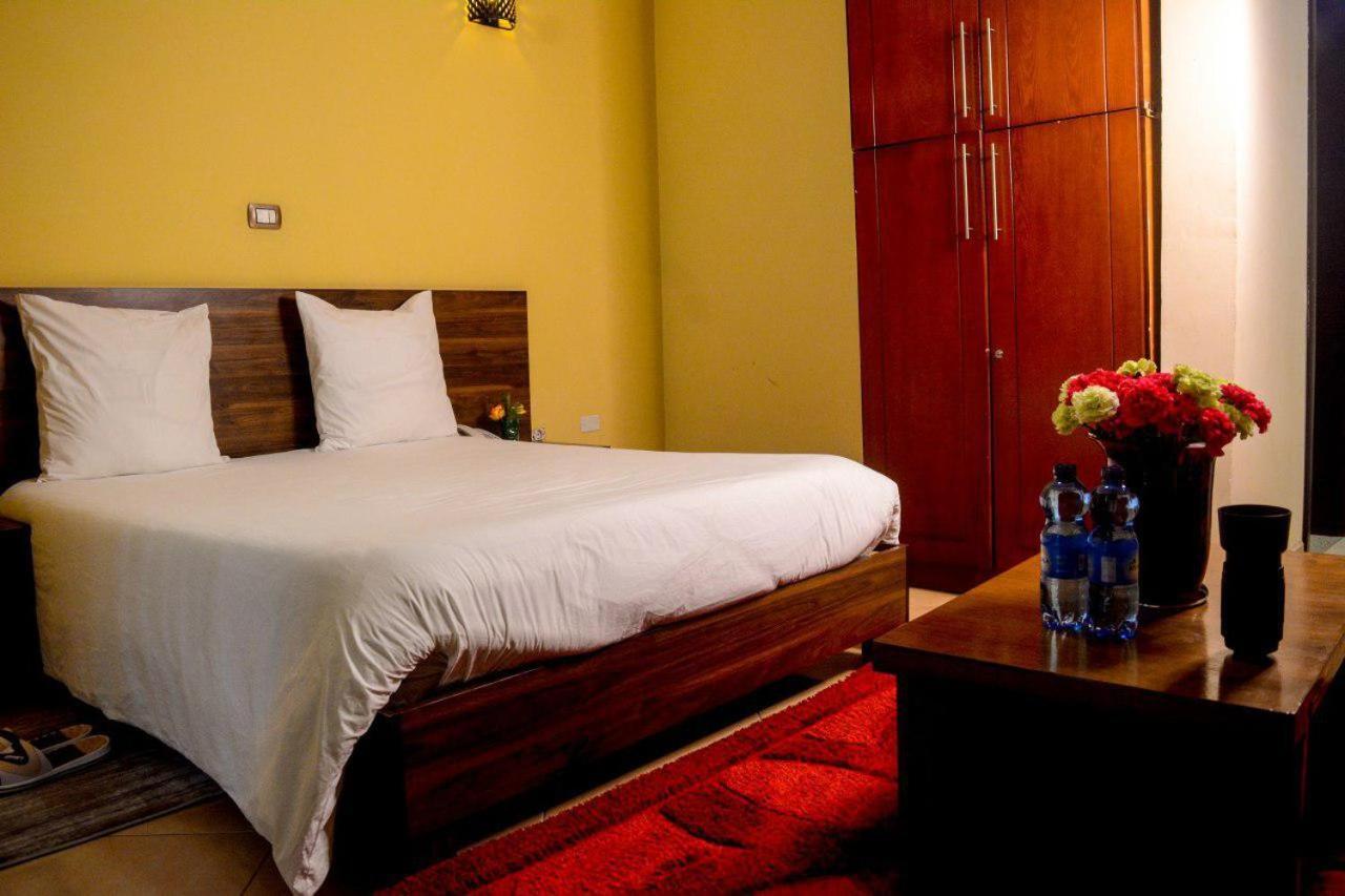 Melodie Hotel Addis Abeba Esterno foto